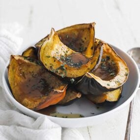 Image of Roasted Acorn Squash Recipe