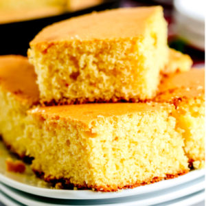 Image of Easy Skillet Cornbread Recipe