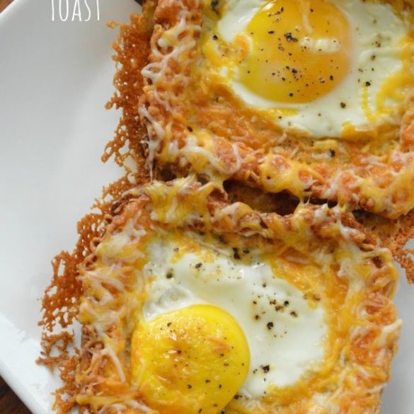 Cheesy Baked Egg Toast