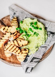 Image of Edamame hummus