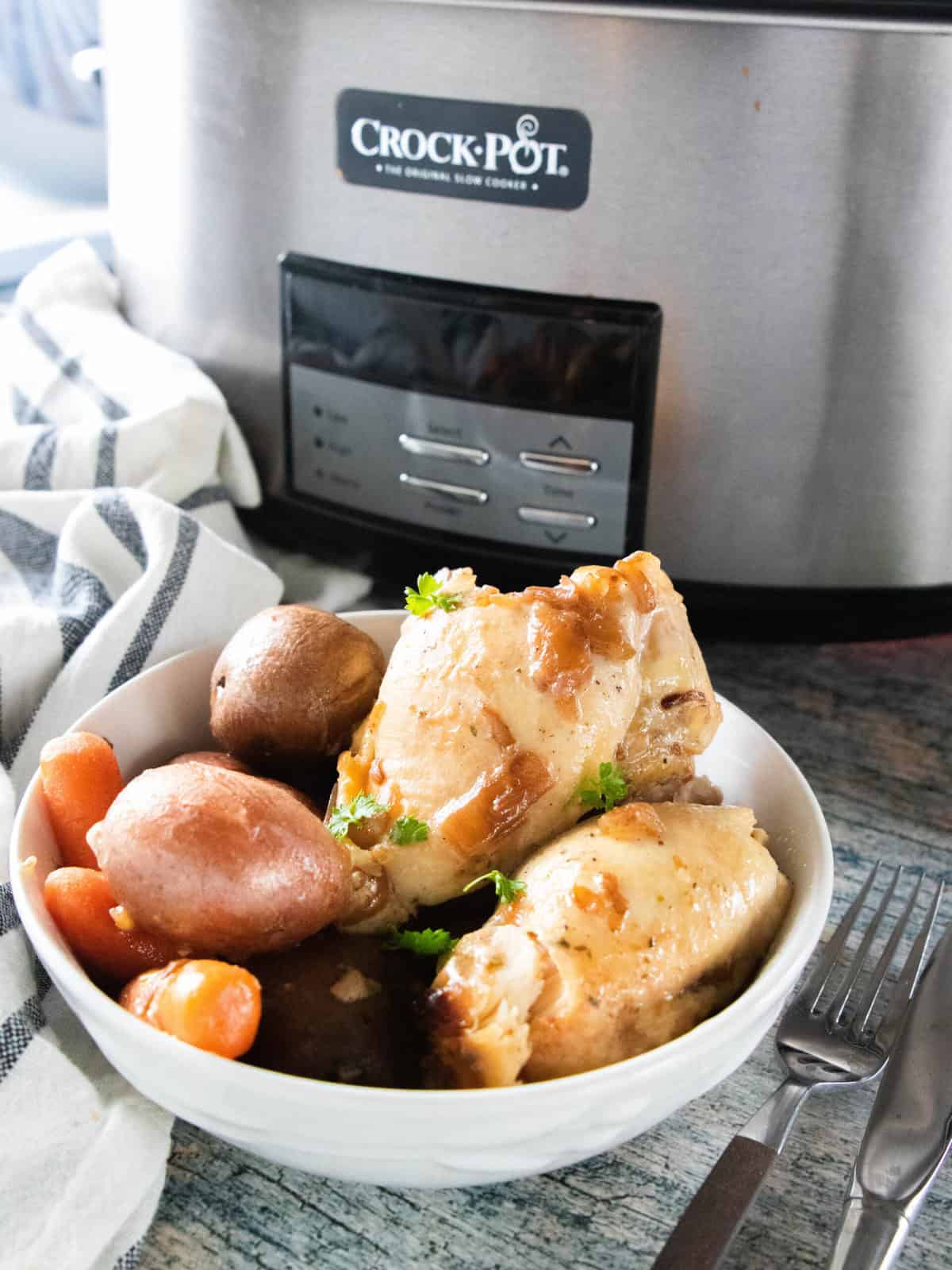 Image of Crockpot Chicken and Potatoes