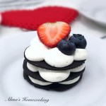 Image of Easy No-Bake Mini Cakes