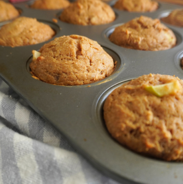 Einkorn Protein Applesauce Muffin