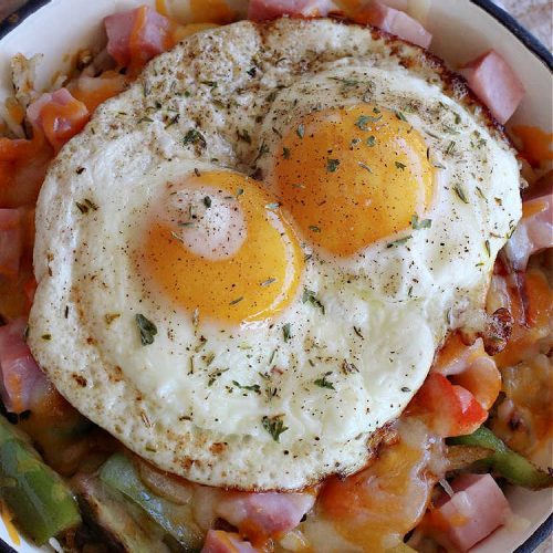 Ham and Bell Pepper Breakfast Skillet