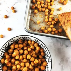 Image of "cheezy" crispy chickpeas