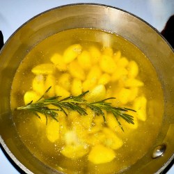 Clarified Butter Garlic Confit