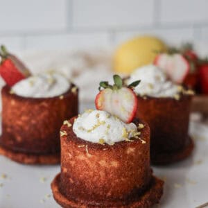 Image of gluten free lemon cupcakes