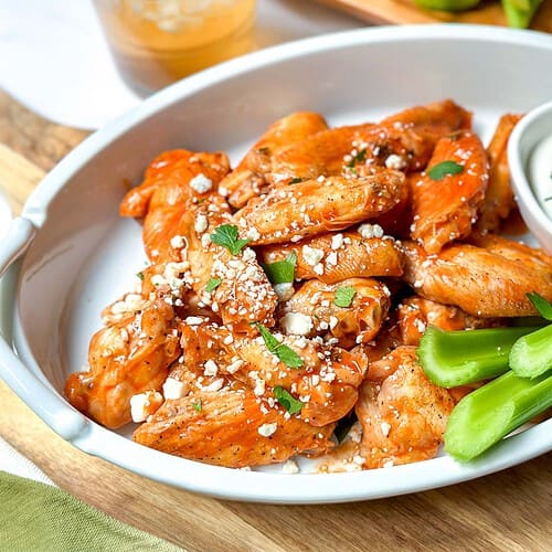 Easy Baked Buffalo Chicken Wings (3 Ingredients)