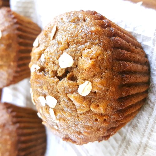 Healthy Oatmeal Banana Muffins {Sugar Free}