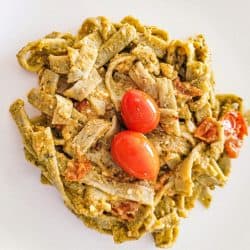 Pasta with Cherry Tomatoes and Pesto
