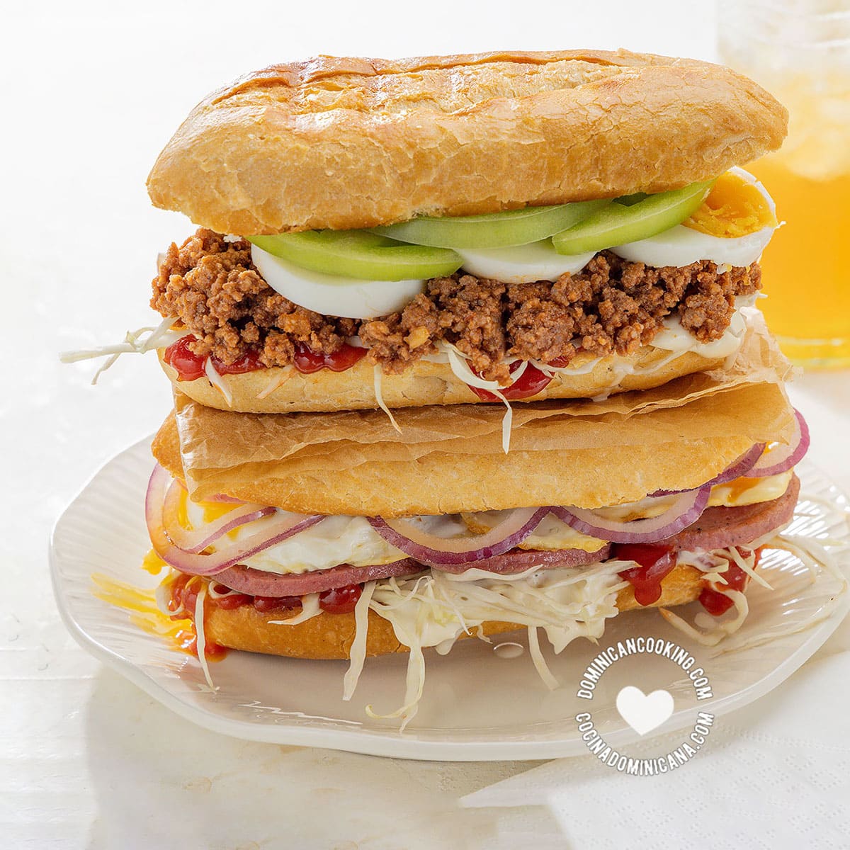 Rikitaki and Frikitaki [Video+Recipe] Ground Beef or Salami & Egg Sandwiches)