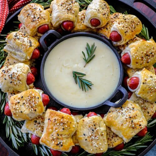Image of Pigs In A Blanket Wreath