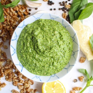 Pesto without Pine Nuts (Quick & Easy)