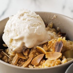 Homemade Apple Crumble