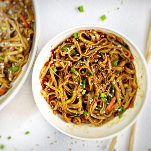 Piquant Stir-fry Vegetables with Noodles