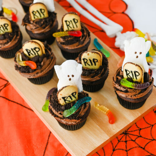Graveyard Cupcakes