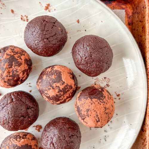 Chocolate Date Truffles (No added sugar)