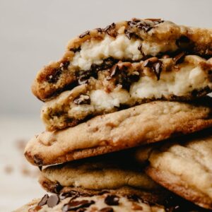 Toffee Cheesecake Cookies
