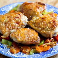 Crispy Skin Chicken With Honey Garlic Sauce