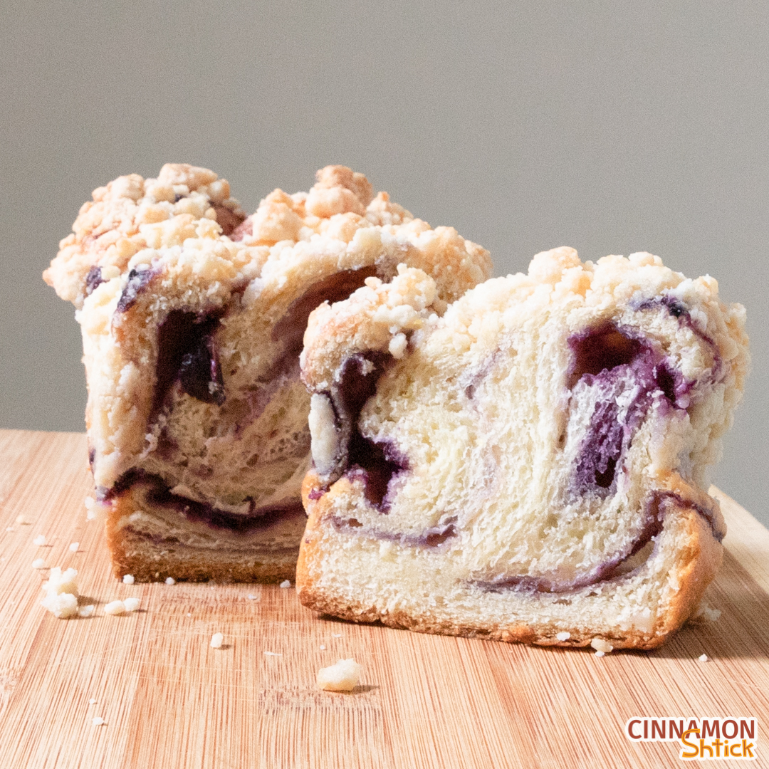 Blueberry Lemon Crumb Babka