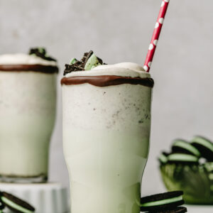 Oreo Mint Chocolate Chip Milkshake