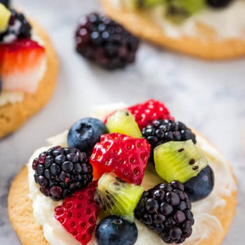 Mini Fruit Pizza