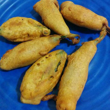Mirchi Bajji | Mirapakaya Bajji | Chilli Bajji