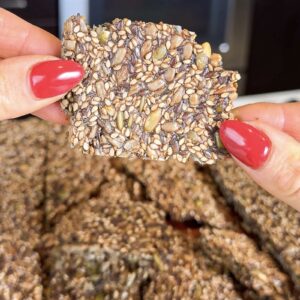 Healthy Homemade Crackers (gluten-free)