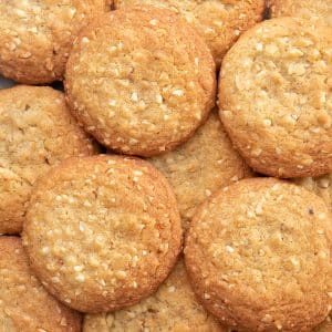 Easy Nut Cookies