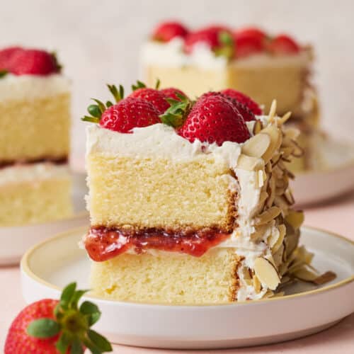 Strawberry Pound Cake