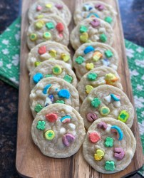 Lucky Charms Cookies