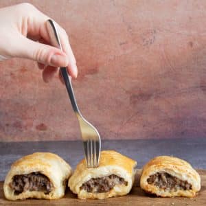 Easy Sausage Rolls