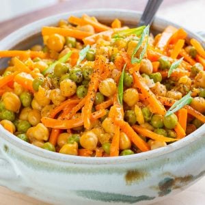 Easy Vegetarian Chickpea Curry