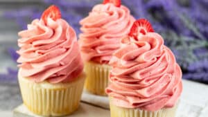 Strawberry Cream Cheese Frosting