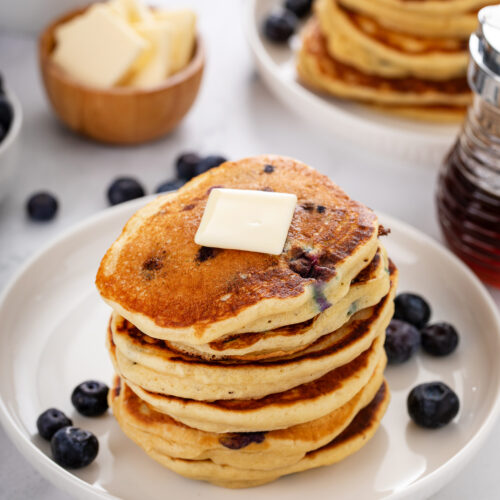 The Best Blueberry Pancakes EVER!