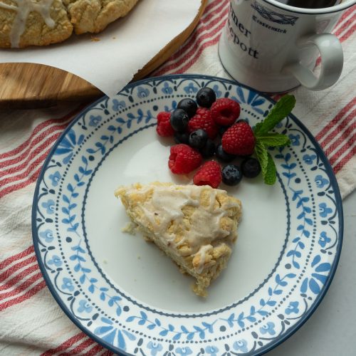 Vanilla Bean Cardamom Scones