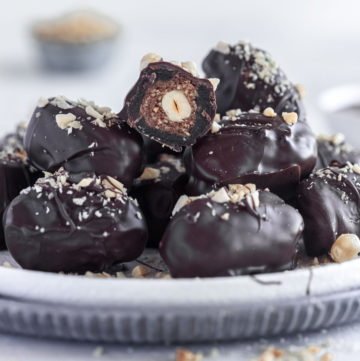 Rocher Dates