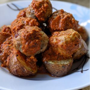 Meatballs in Red Pepper Sauce