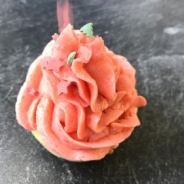 Strawberry Cupcakes with Ricotta