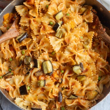 Red Pesto Pasta with Vegan Sun-Dried Tomato Pesto