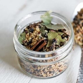 Homemade Pickling Spice Recipe