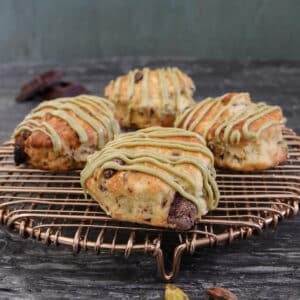 Simple Chocolate & Pistachio Scones