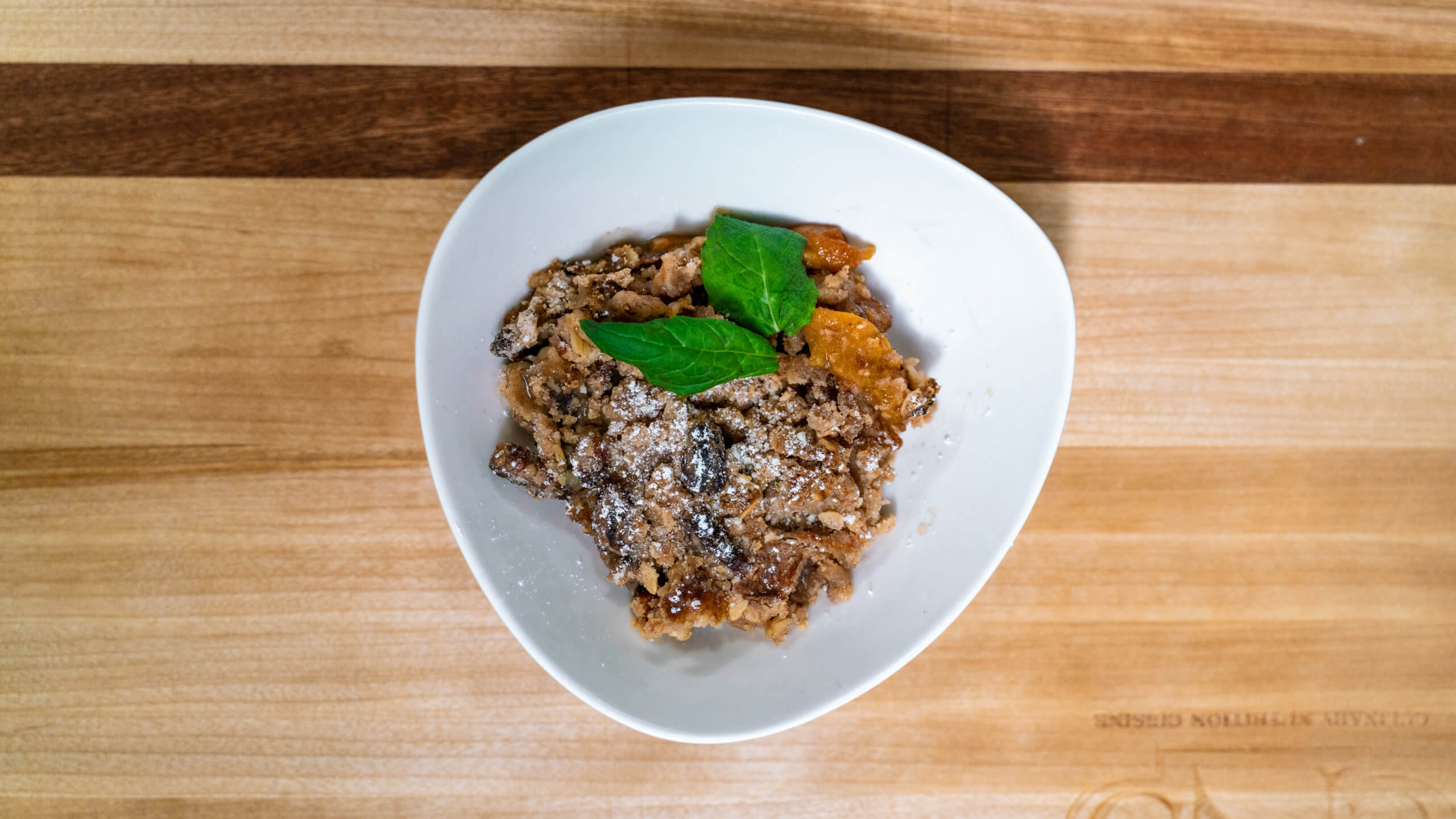 California Cling Peach Crumble