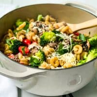 Easy One Pot Pasta with Ground Beef and Broccoli