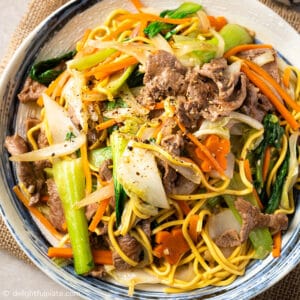 Beef Noodle Stir-fry (Mi Xao Bo)
