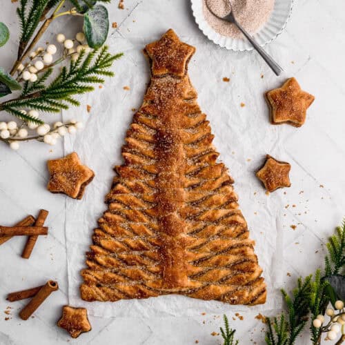 Sweet Puff Pastry Christmas Tree Recipe with Spices