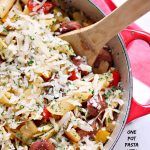 One Pot Pasta with Sausage, Peppers, and Apples