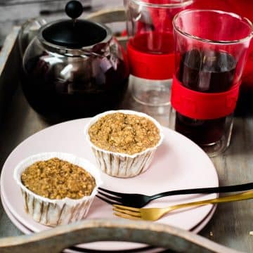 Easy Banana Oatmeal Muffins {3 Ingredients} {no sugar}