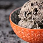 No Churn Cookies and Cream Coffee Ice Cream