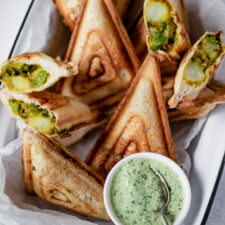 Samosa Jaffle